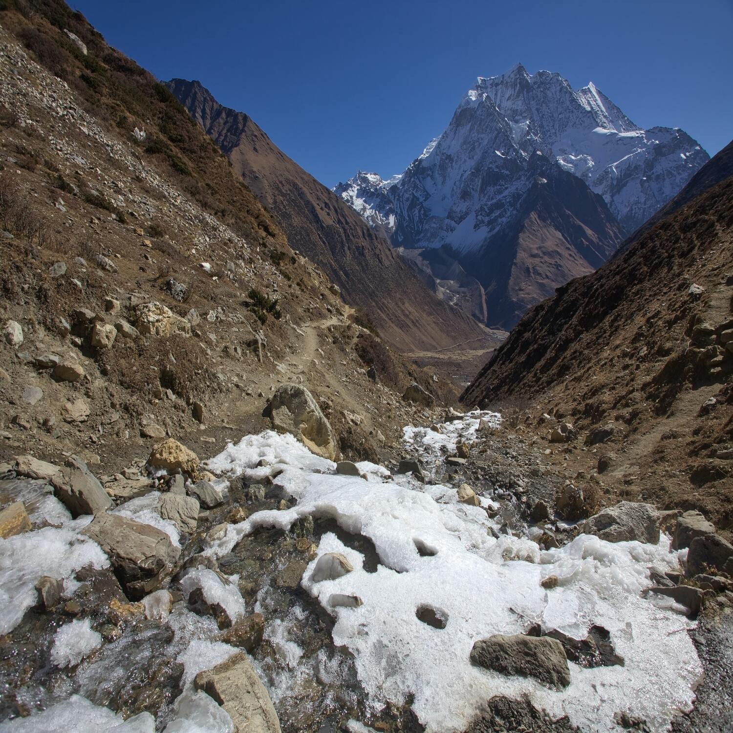 Manaslu Tsum Valley Trek